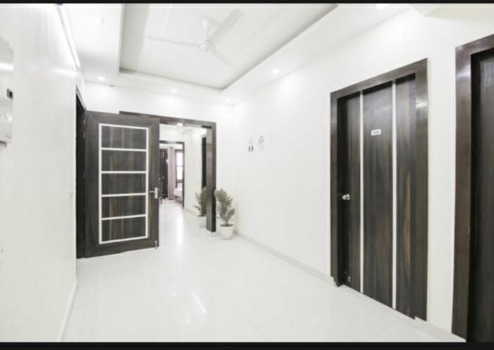 Rbm Residency Hotel Гургаон Екстериор снимка